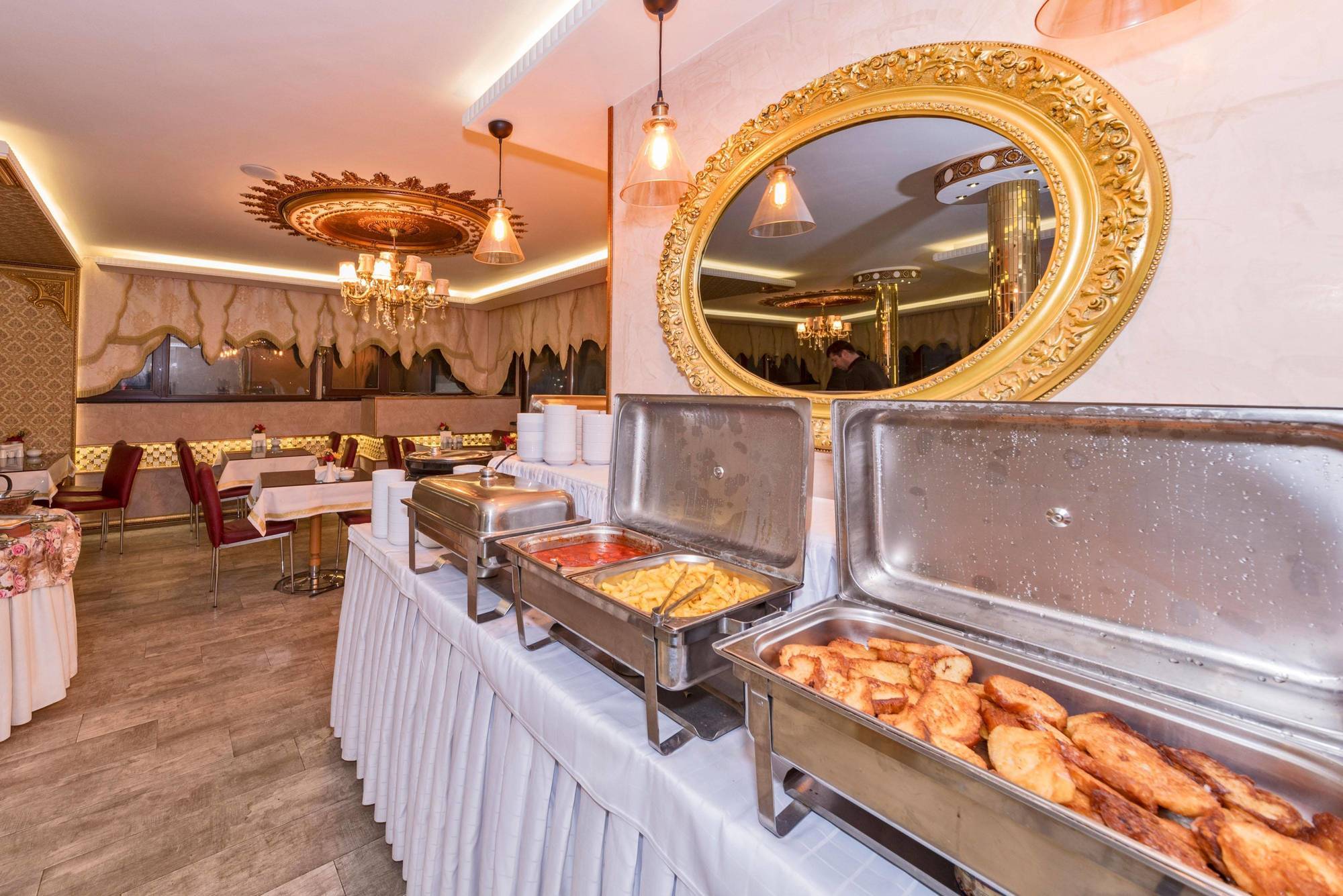 Version Hotel Istanbul Bagian luar foto