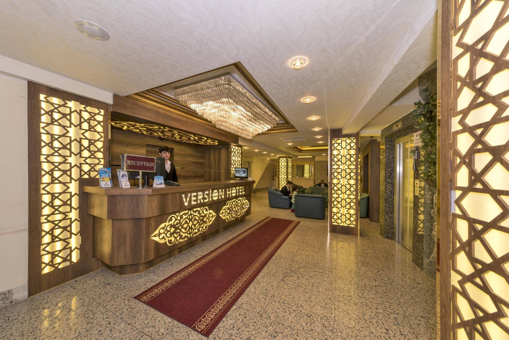 Version Hotel Istanbul Bagian luar foto