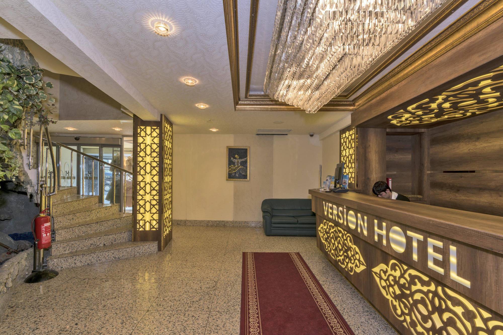 Version Hotel Istanbul Bagian luar foto