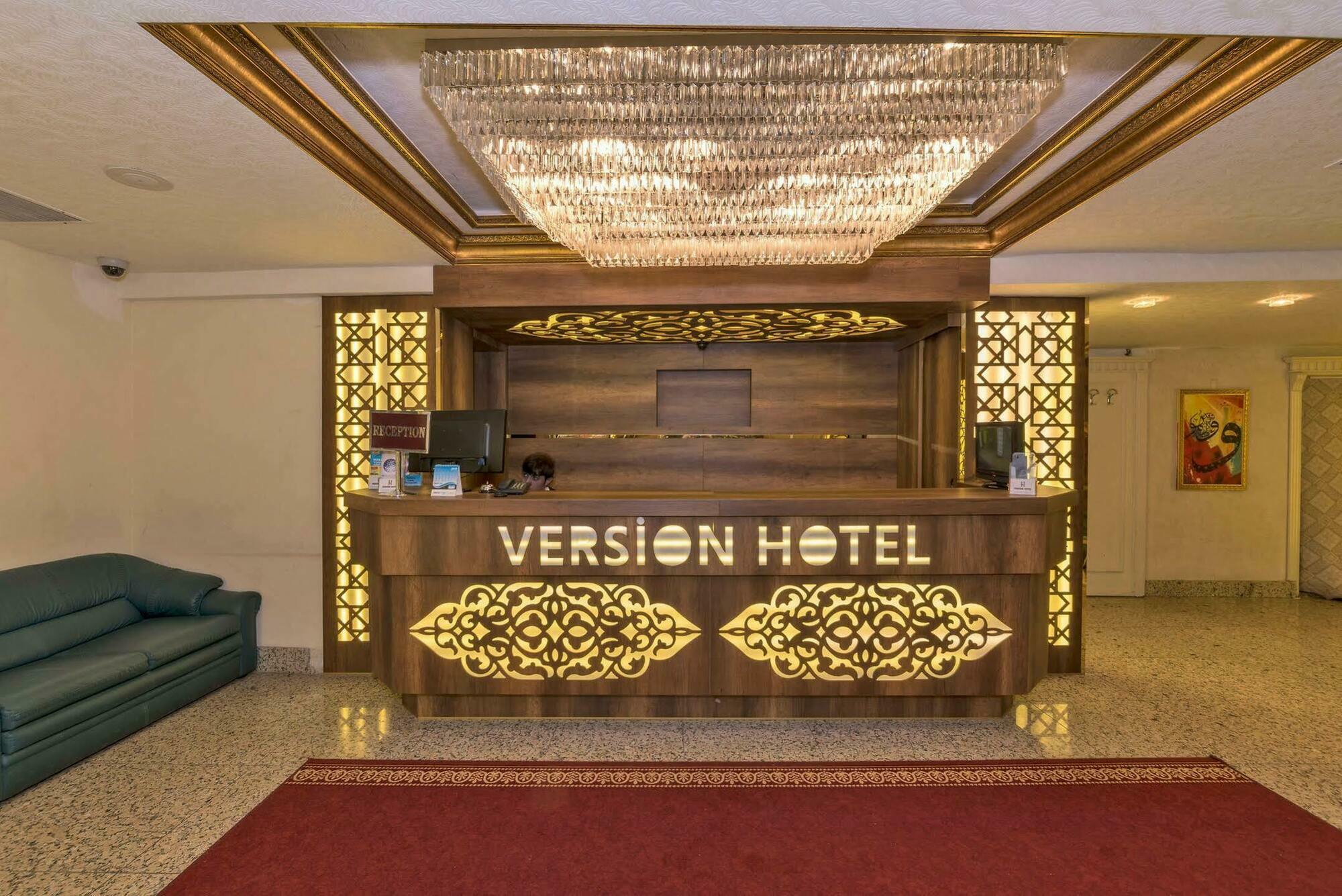 Version Hotel Istanbul Bagian luar foto