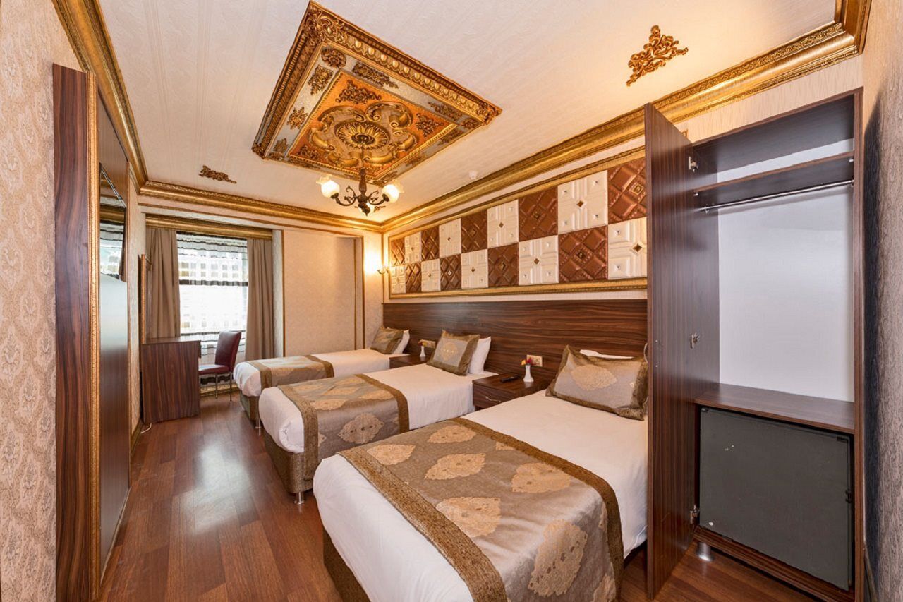 Version Hotel Istanbul Bagian luar foto